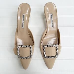 Manolo Blahnik Maysale 50 Tan Nude Suede Mule Snakeskin Buckle Kitten Heel 39.5